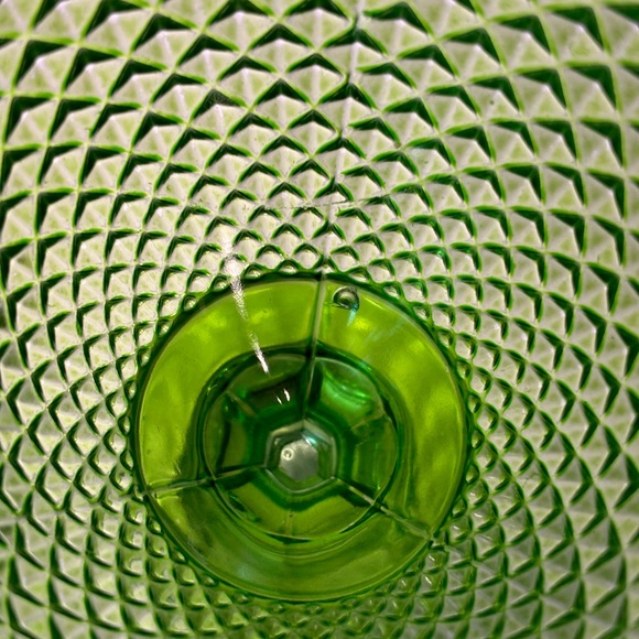 Light Green Diamond Point Wine Glasses Water Goblets Set of 2 - Picture 13 of 13